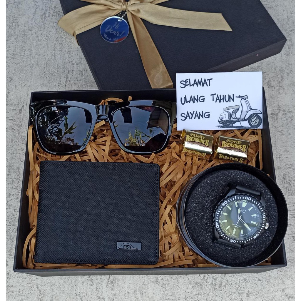 

Bliss Box Watch it (Hampers/Gift Box /Kado UlTah/Kado Wisuda/Kado Anniversary/Souvenir)
