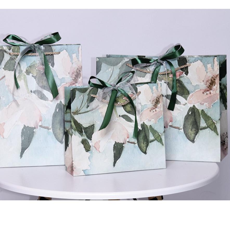 

[PROMO Z0079] Premium Paperbag kado/ Kantong kado / Paperbag gift/ KANTONG TAS KARTON /paper bag Kado Diskon Promo