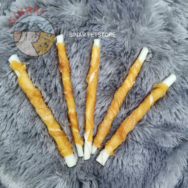 Snack Tulang Twist Stick Susu + Chicken Wrap / Jajanan Anjing DPN02