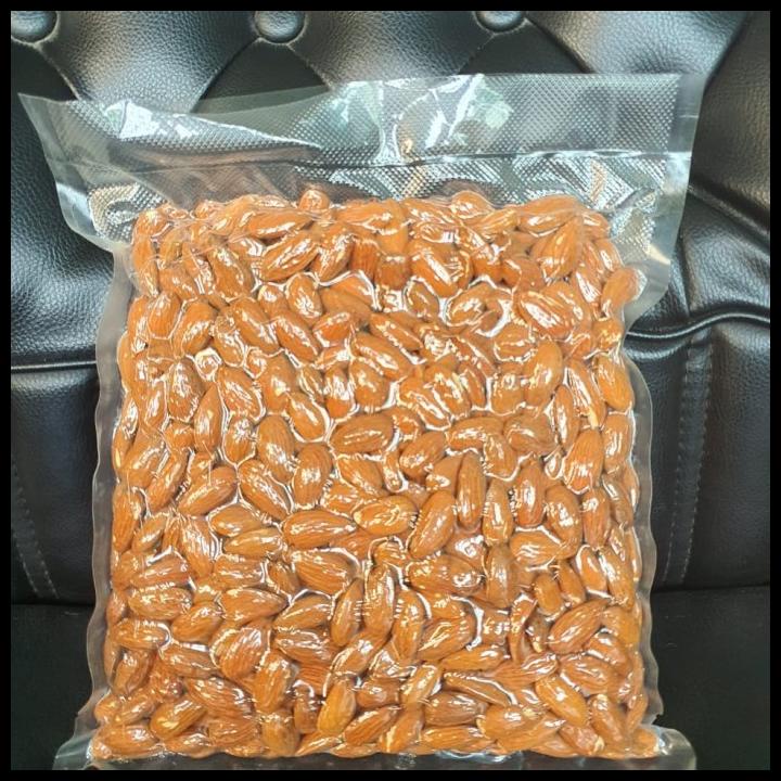 

DISKON TERBATAS !!! KACANG ALMOND PANGGANG 1KG ROASTED KUALITAS PREMIUM VACUUM PACKED TERLARIS