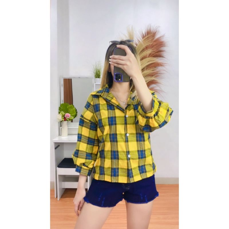 KEMEJA OVERSIZE WANITA  KEMEJA OSLIN CASUAL BLOUSE KOTAK KOTAK FLANEL WANITA BAHAN KATUN PREMIUM LENGAN PANJANG FULL KANCING KEKINIAN TERBARU KOREA KOREAN STYLE WANITA CEWEK TARTAN TWO TONE CROP TOP THRIFT  KEMEJA GUILEN LENGAN BALON SIZE L LD 90 Cm-Kuning ktk ciko