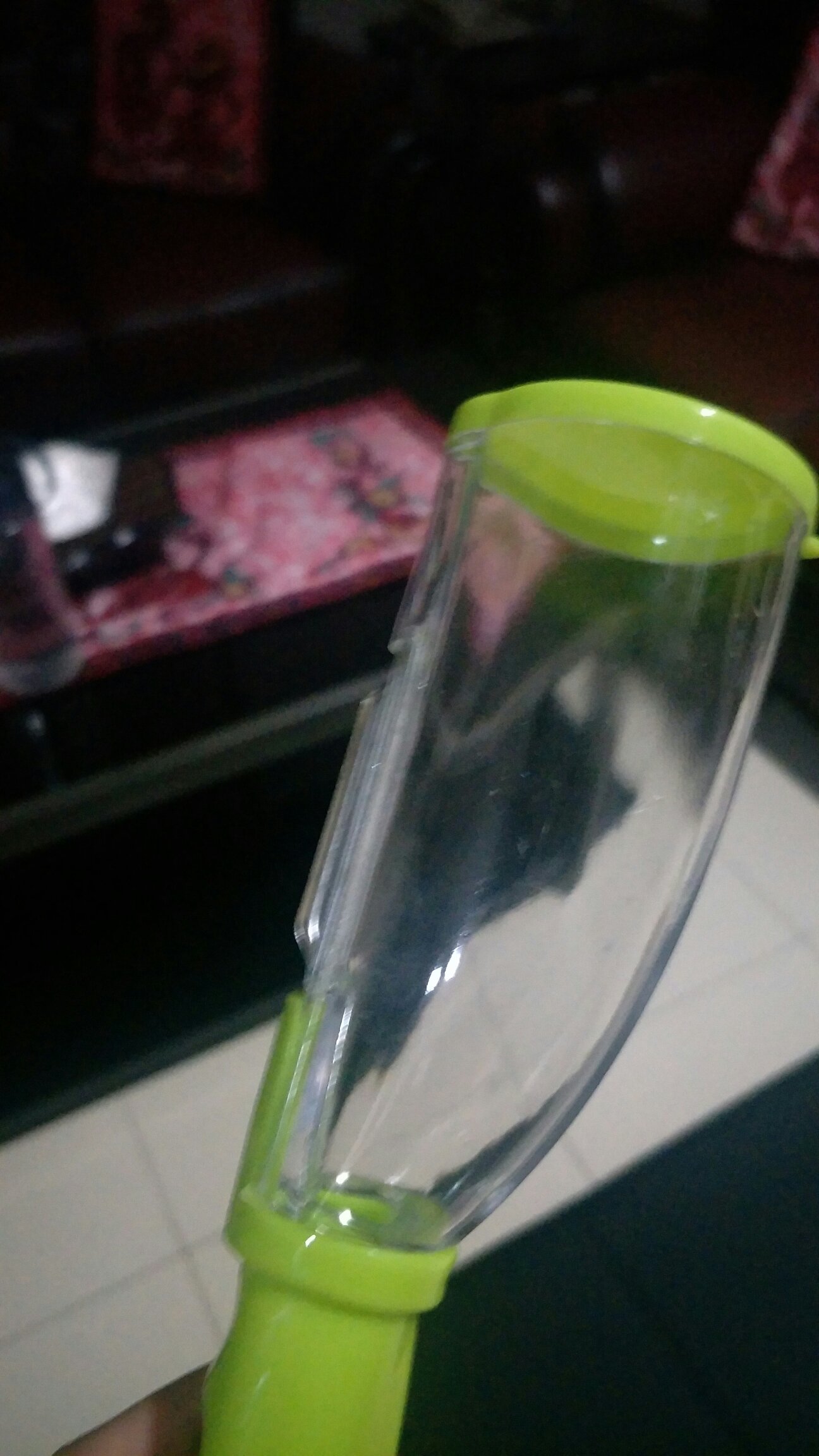 Pisau Pengupas Kulit Buah Tabung / Pisau Kupas Buah Dan Sayur Model Gelas / Stainless Peeler