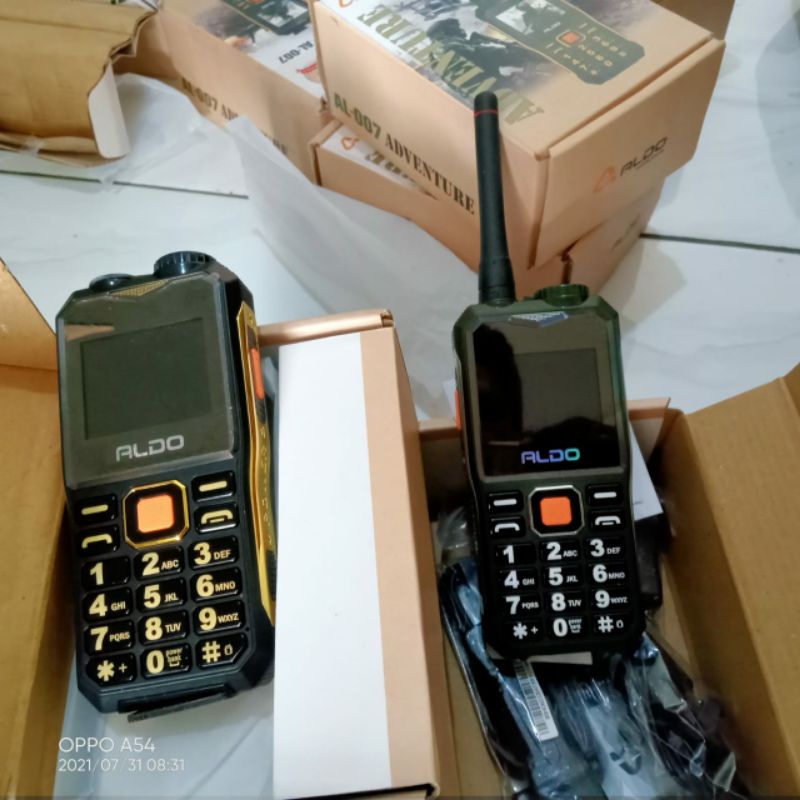 hp aldo multifungsi seri adventur, bisa fungsi HT, powerbank, radio cocok utk outdoor