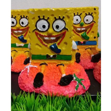 Hiasan Aquarium Spongebob Mainan Ikan