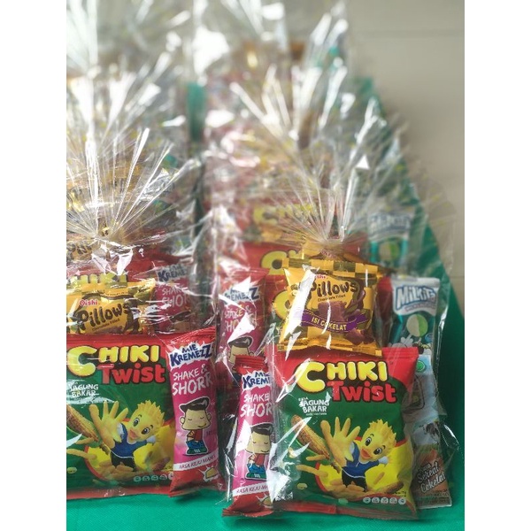 

SNACK ULANG TAHUN/BINGKISAN ULANG TAHUN ANAK/PARCEL ULANG TAHUN