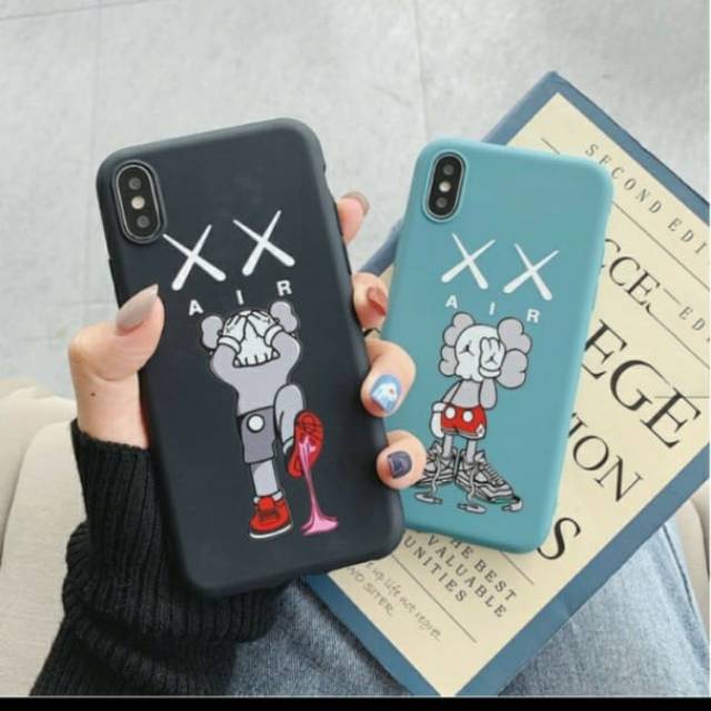 Case kaws all type hp iphone, samsung, xiaomi, oppo