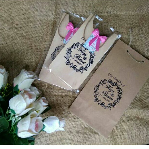 PROMOSouvenir pernikahan murah unik telenan kayu sablon grosir termurah, telenan kayu, telenan hias