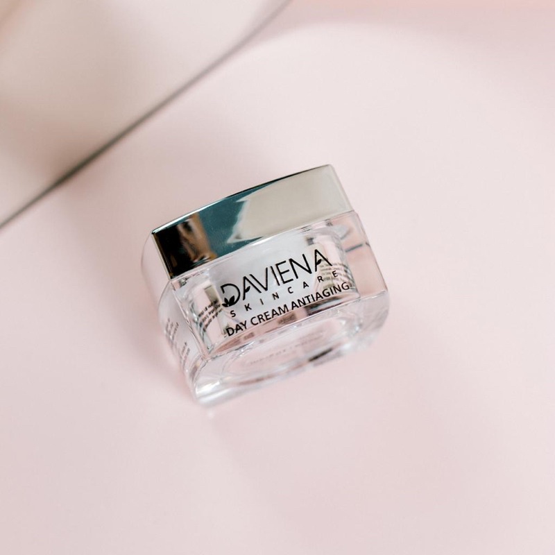 DAY CREAM ANTI AGING | DAVIENA SKINCARE MAKASSAR | DAVIENASKINCARE | DAVIENA SKINCARE | DAVIENASKINC
