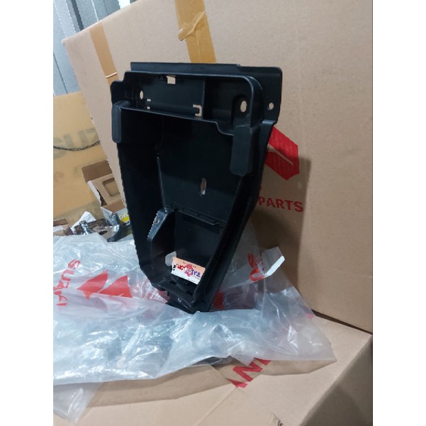 Box bok bagasi suzuki skydrive original suzuki