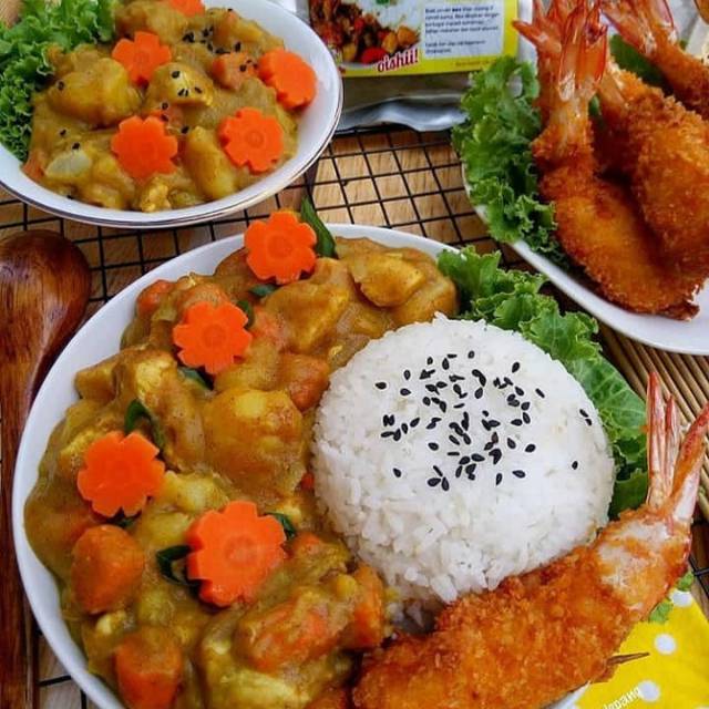 

Nicchi Kare Jepang (bumbu kare Jepang instan)