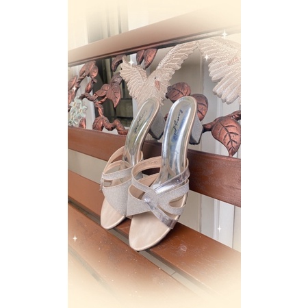 Preloved Heels Wanita / Heels / Homyped