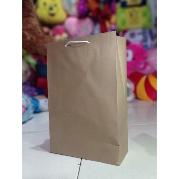 

Bag Paper kecil Coklat hanya untuk pelengkap pembungkus kado