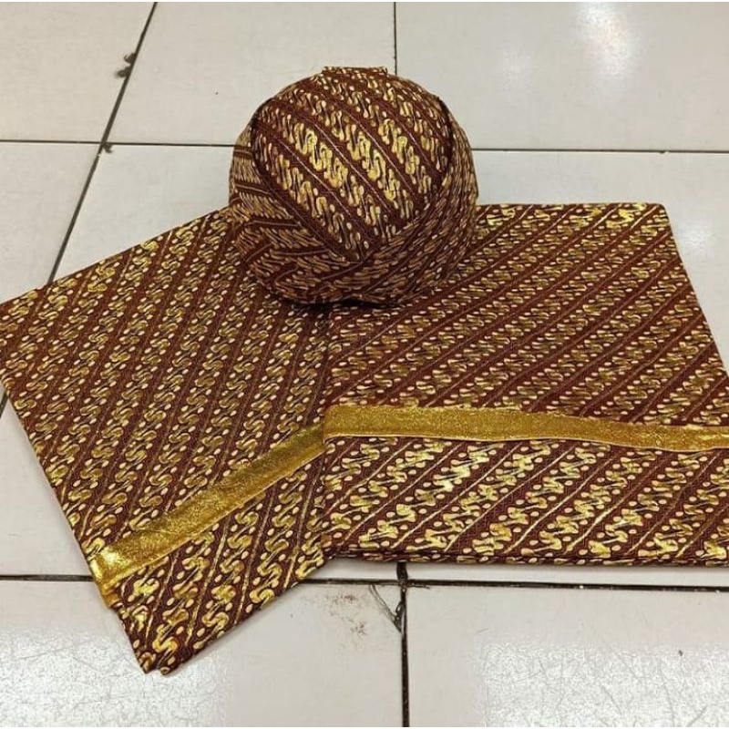 KAIN BATIK PRADA-KAIN PENGANTIN+BLANGKON