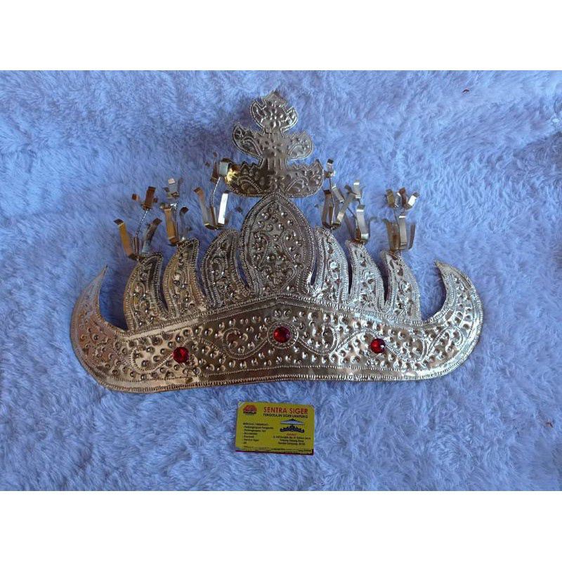 Siger Pepadun Cantik mata merah Adat Lampung