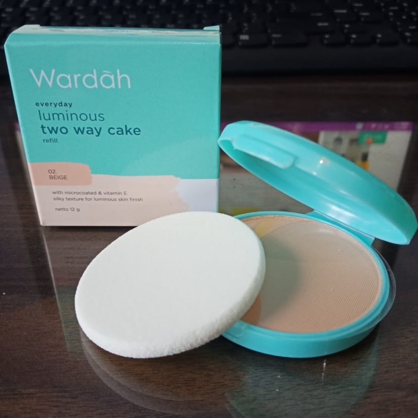 Wardah Refill Luminous Two Way Cake (Isi Ulang)