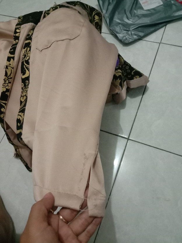 Batik Couple + Anak, Gamis Dan Kemeja Lengan Pendek Limited Edition By Batik Sumber Bahagia