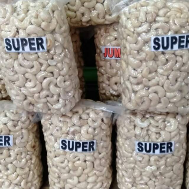 

kacang mede super sulawesi