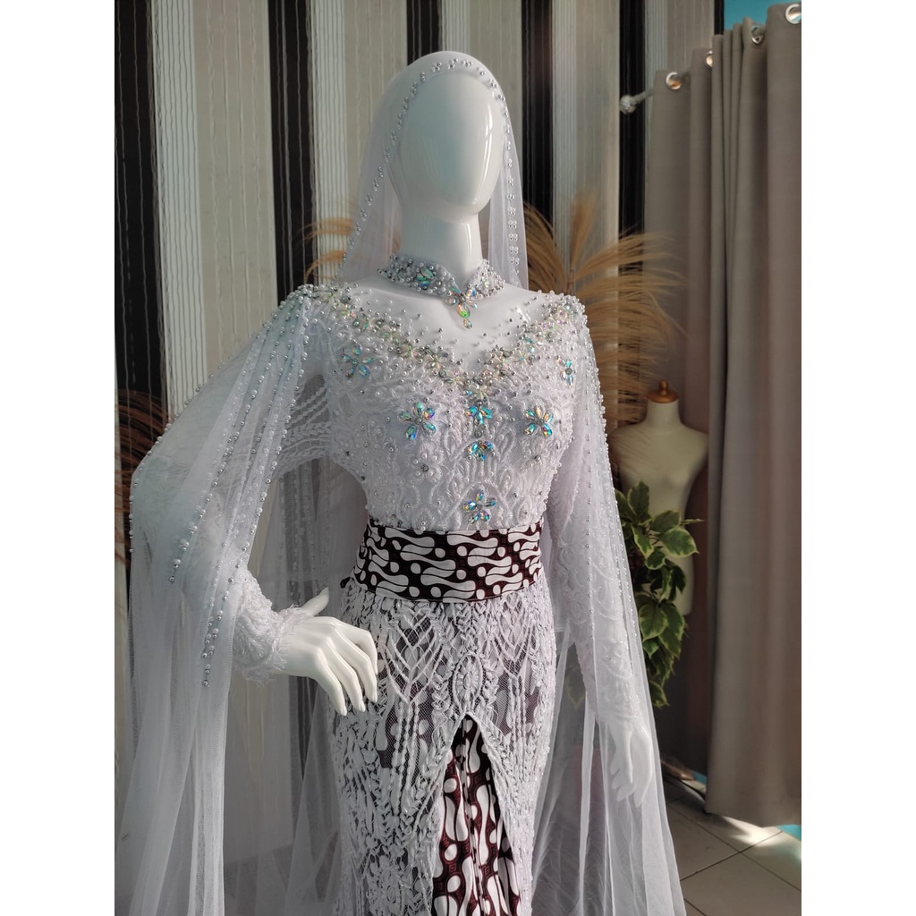 (PRE-ORDER) kebaya akad kancing belakang ngekor fy08 - full payet