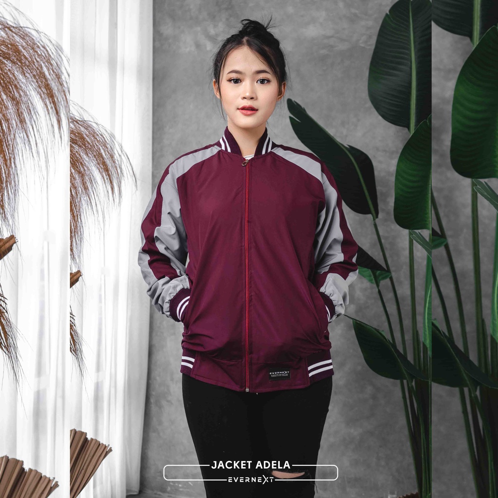 Jaket sporty outdoor jogging dan gym wanita terbaru  jaket motor wanita kekinian parasut anti air jacket cewek keren waterproof jaket olah raga ngegym perempuan anti air kualitas import jaket joging wanita kualitas original