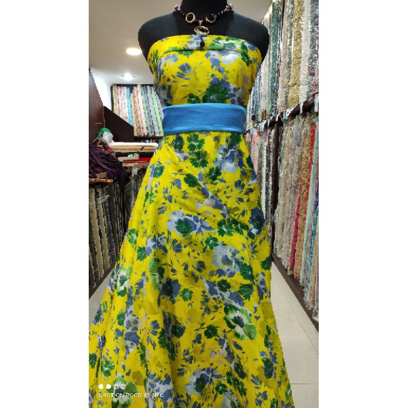 Kain Dress Organza Jacquard Motif Bunga Emboss Kuning