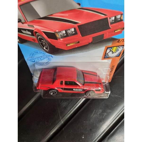 hotwheels 87 BUICK REGAL GNX merah HW MUSCLE MANIA