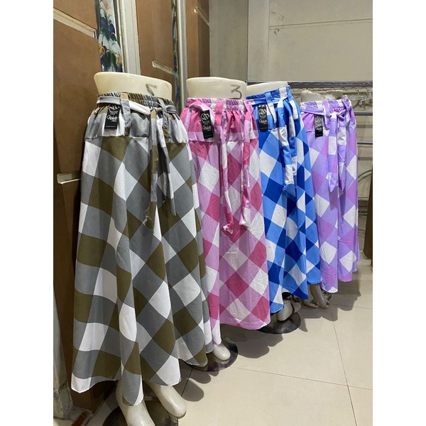 Rok panjang motif kotak dewasa model payung-Kotak random