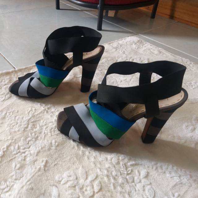 Prada Shoes original