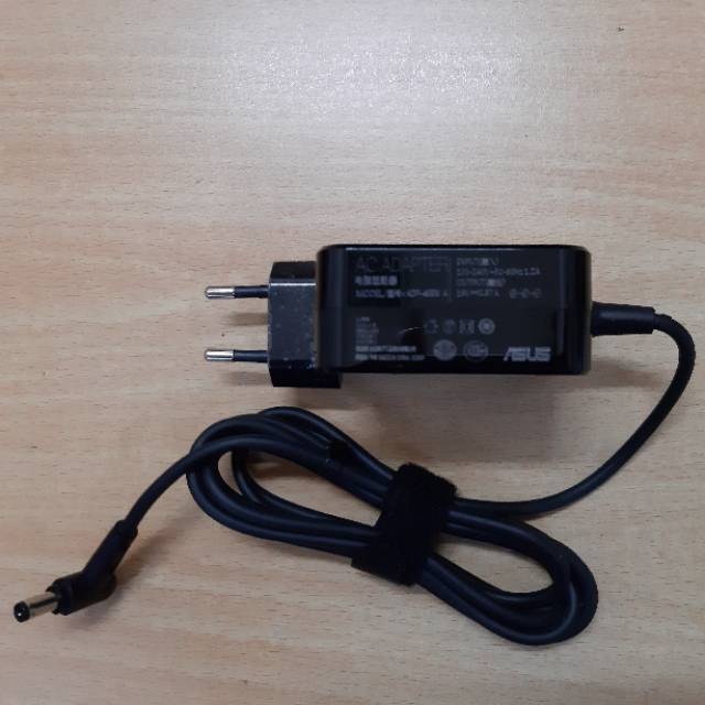 Adaptor Charger Original Asus X455 X455L X455LA X455LB X455LD X450L X450C X451C X551C 19V-2.37A