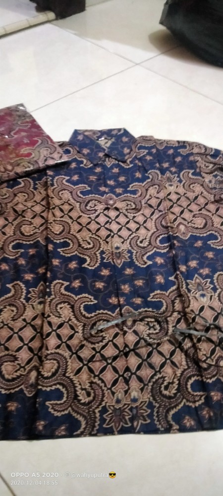 Kemeja Batik Pria Lengan Panjang • Baju Batik Pria • Atasan Tradisional Batik Pria Best Seller