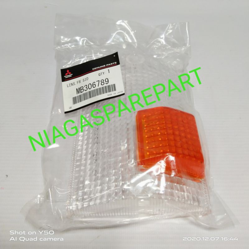 MIKA LAMPU SEN DEPAN KIRI L300 - MB306789 MITSUBISHI ORIGINAL MIKA SEIN LENS