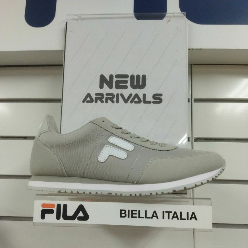 Sepatu running /FILA/ND/Sepatu tali