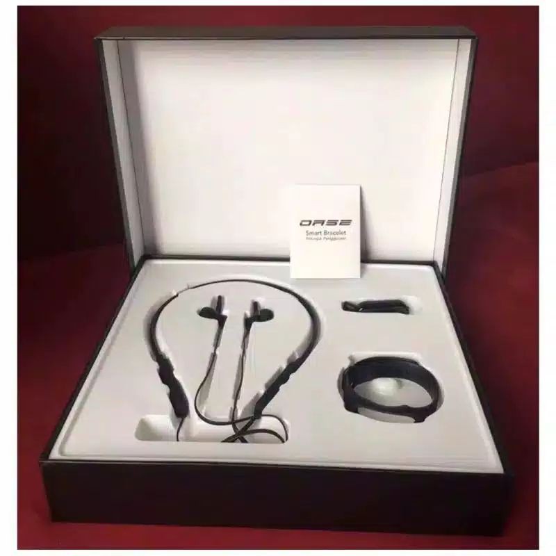 OASE Smartband dan Neckband Earphone