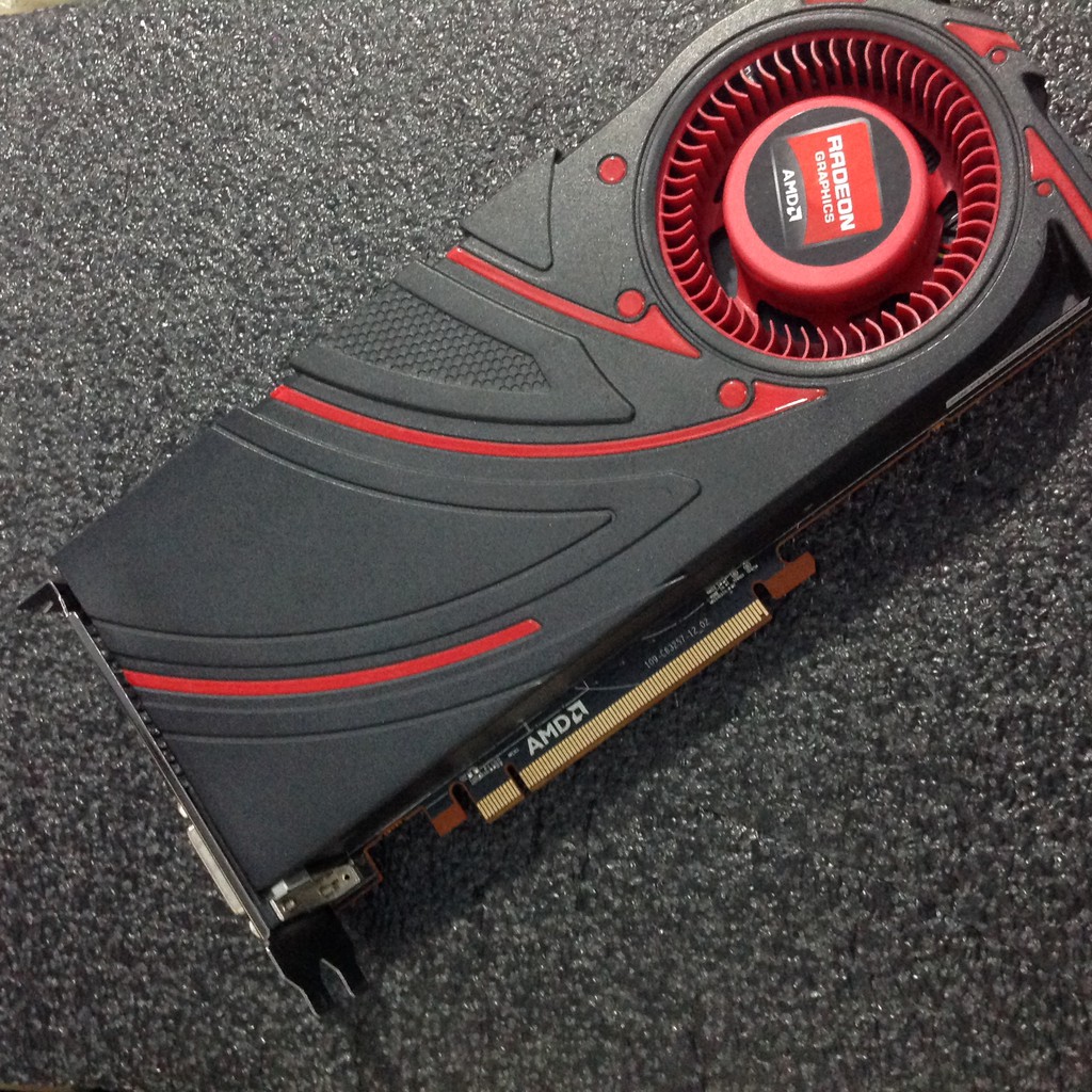 VGA Card Amd Radeon R9 270 2Gb 256bit ddr5