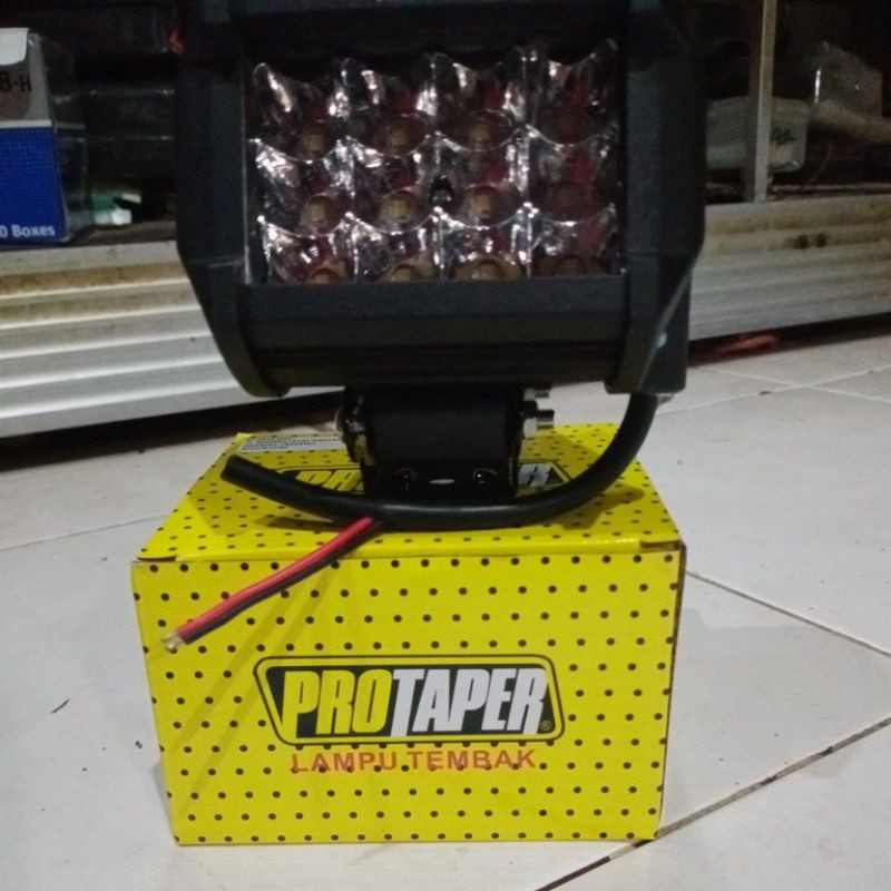 lampu tembak LED 12V DC 12 Mata