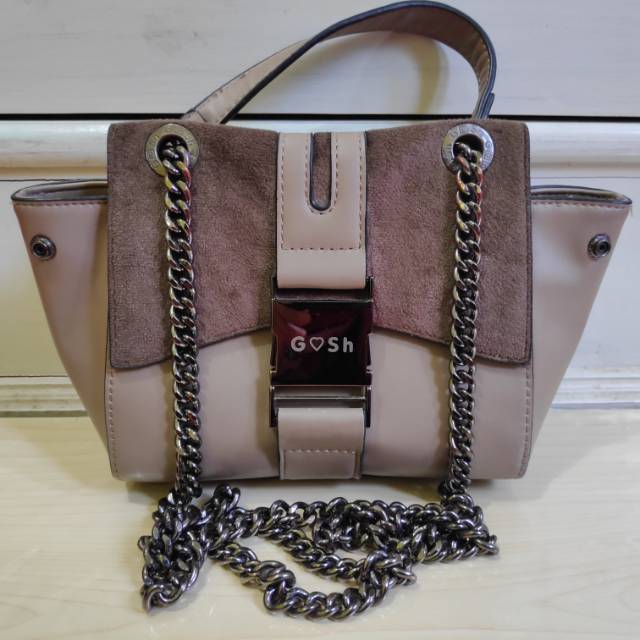 Tas selempang by GOSH -preloved