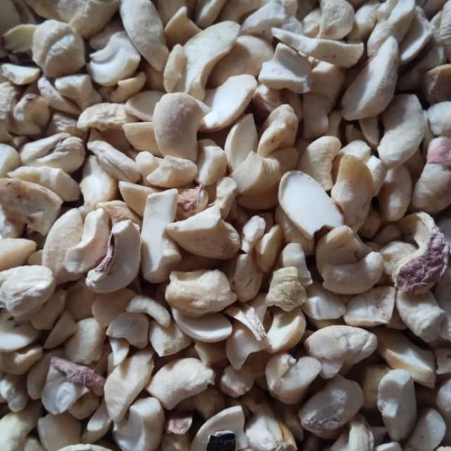 

Kacang mete belah pecah / LWP 1000gr