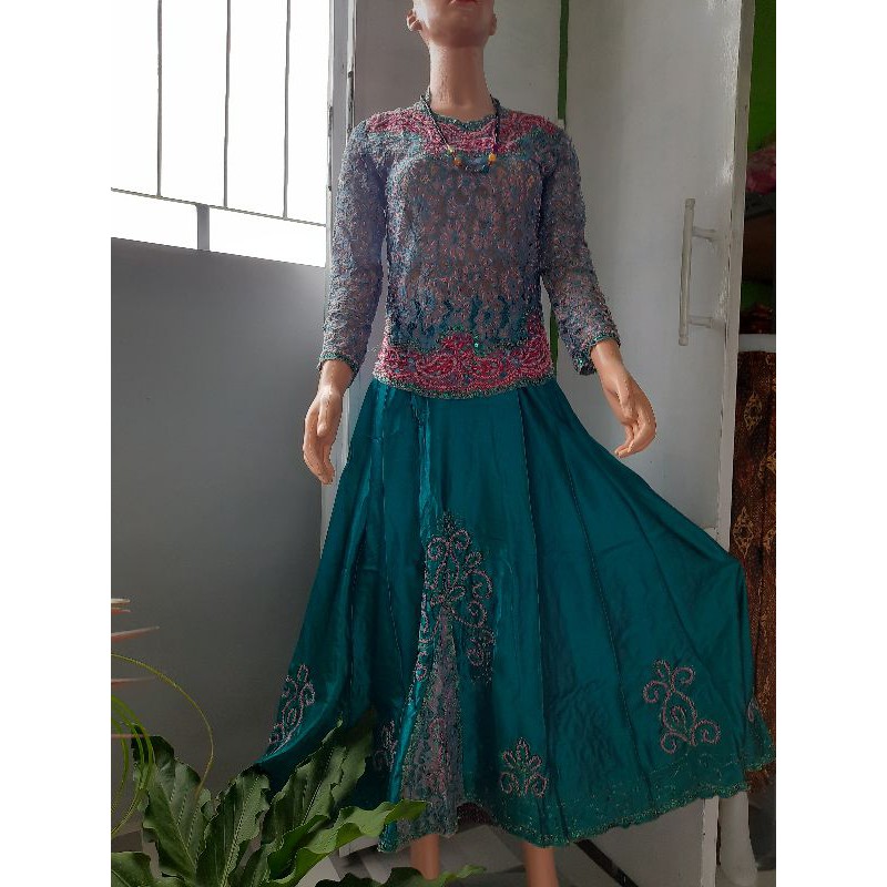 STELAN KEBAYA JODA