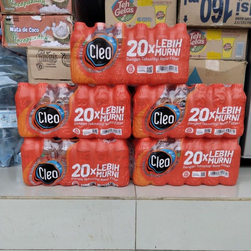 

Cleo air mineral botol 220ml