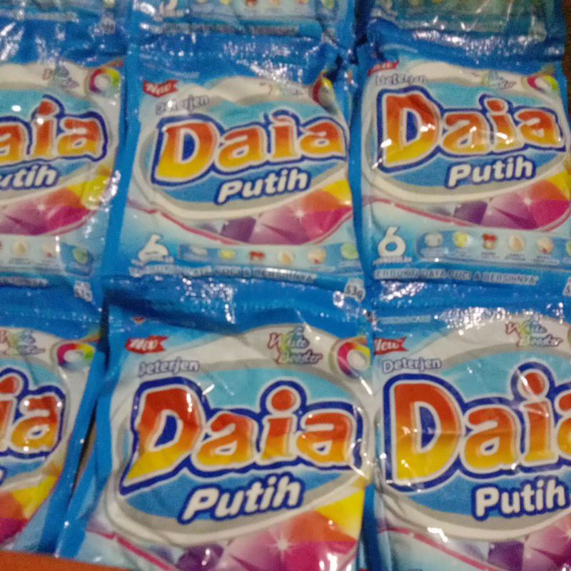 DAIA PUTIH DETERJEN BUBUK RENCENG 53g 6 SACHET