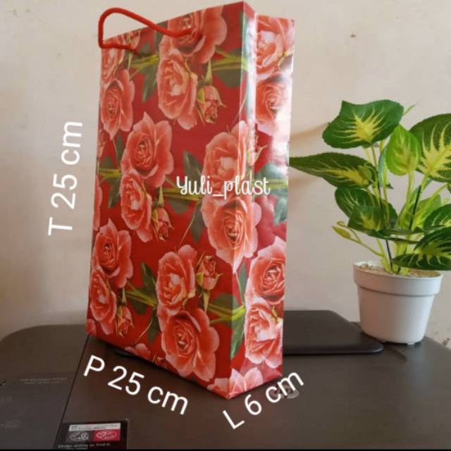  TAS  KERTAS  PAPERBAG SOUVENIR  PAPER BAG KECIL Shopee 