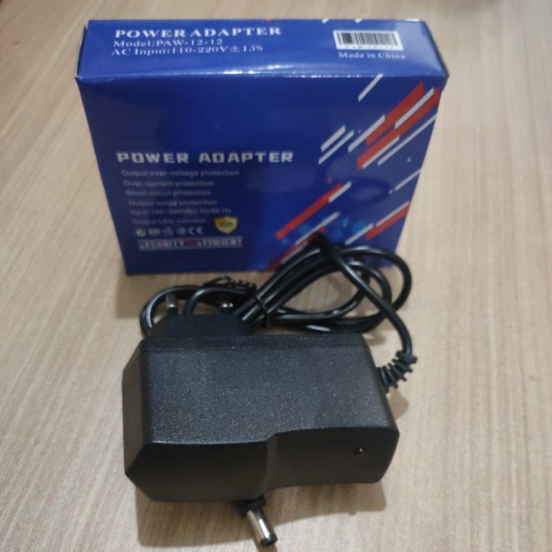 adaptor 1a 12v plus lampu LED