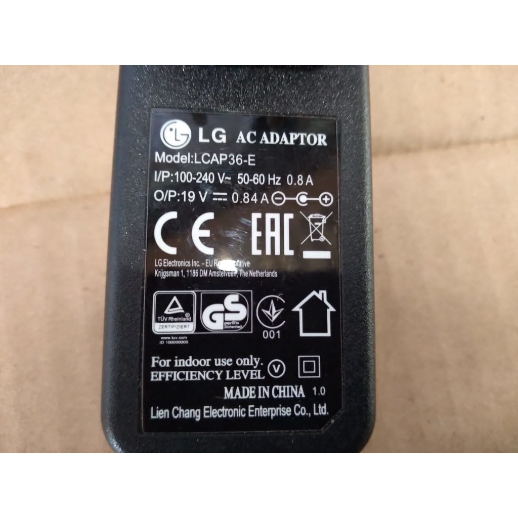 Adaptor Monitor LG 19v 0.84A Original Adapter Monitor Led Lcd Lg 19v.