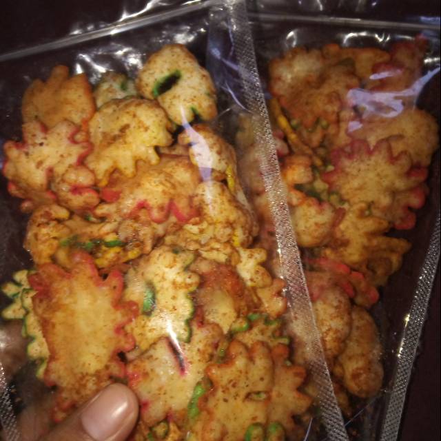 

Krupuk seblak kering