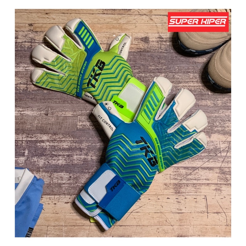 Sarung Tangan Kiper TKB Forste 2.0 Hybrid Roll