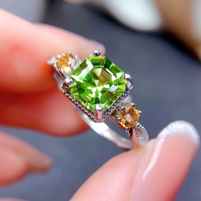 Cincin Klasik Minimalis Dengan Cubic Zirconia AAA Bentuk Kotak Warna Hijau Untuk Wanita