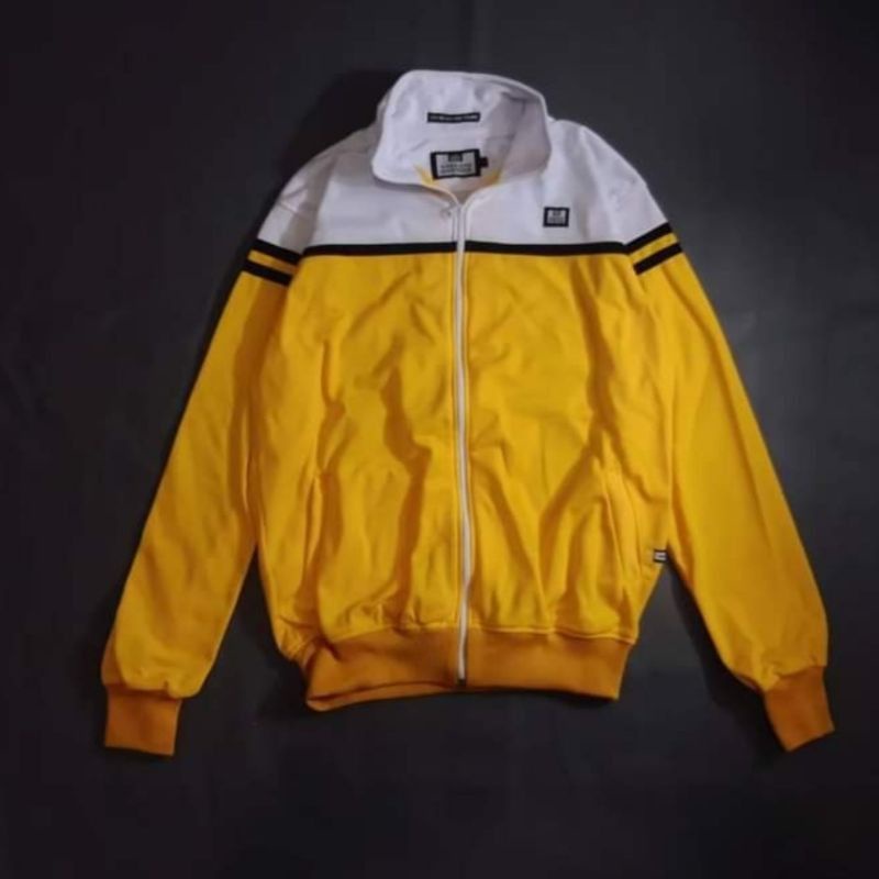 TRACKTOP WEEKEND OFFENDER WHITE YELLOW FULL TAG LABEL