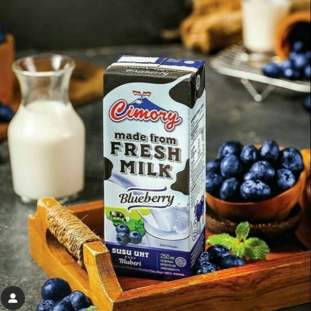 

Susu UHT Cimory fresh milk blueberry. 250ml/kotak