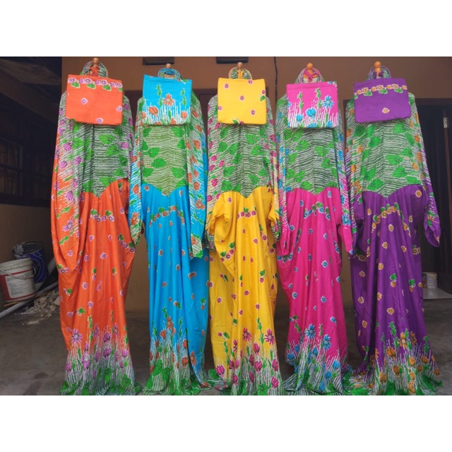 Mukena Bali Terusan Warna Motif Bunga Tulip JUMBO