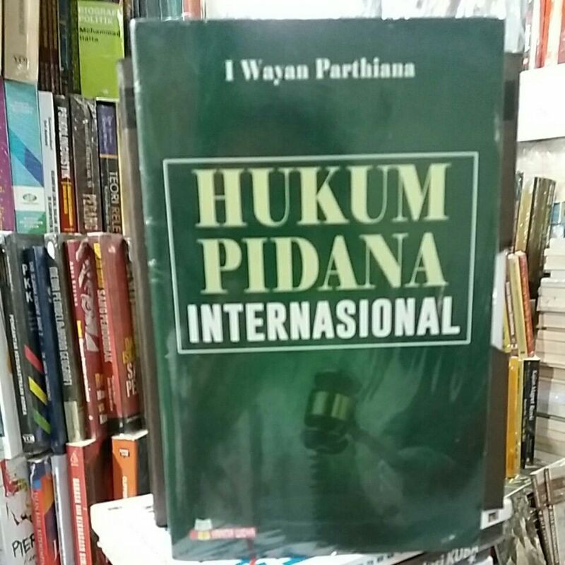 Buku HUKUM PIDANA INTERNASIONAL