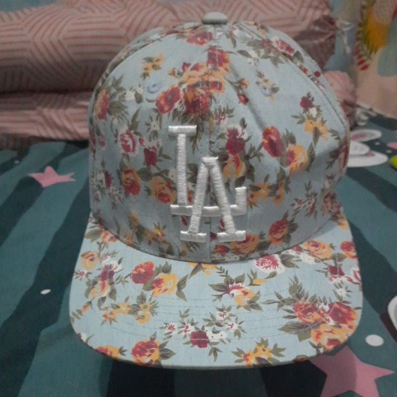 Topi MLB LA